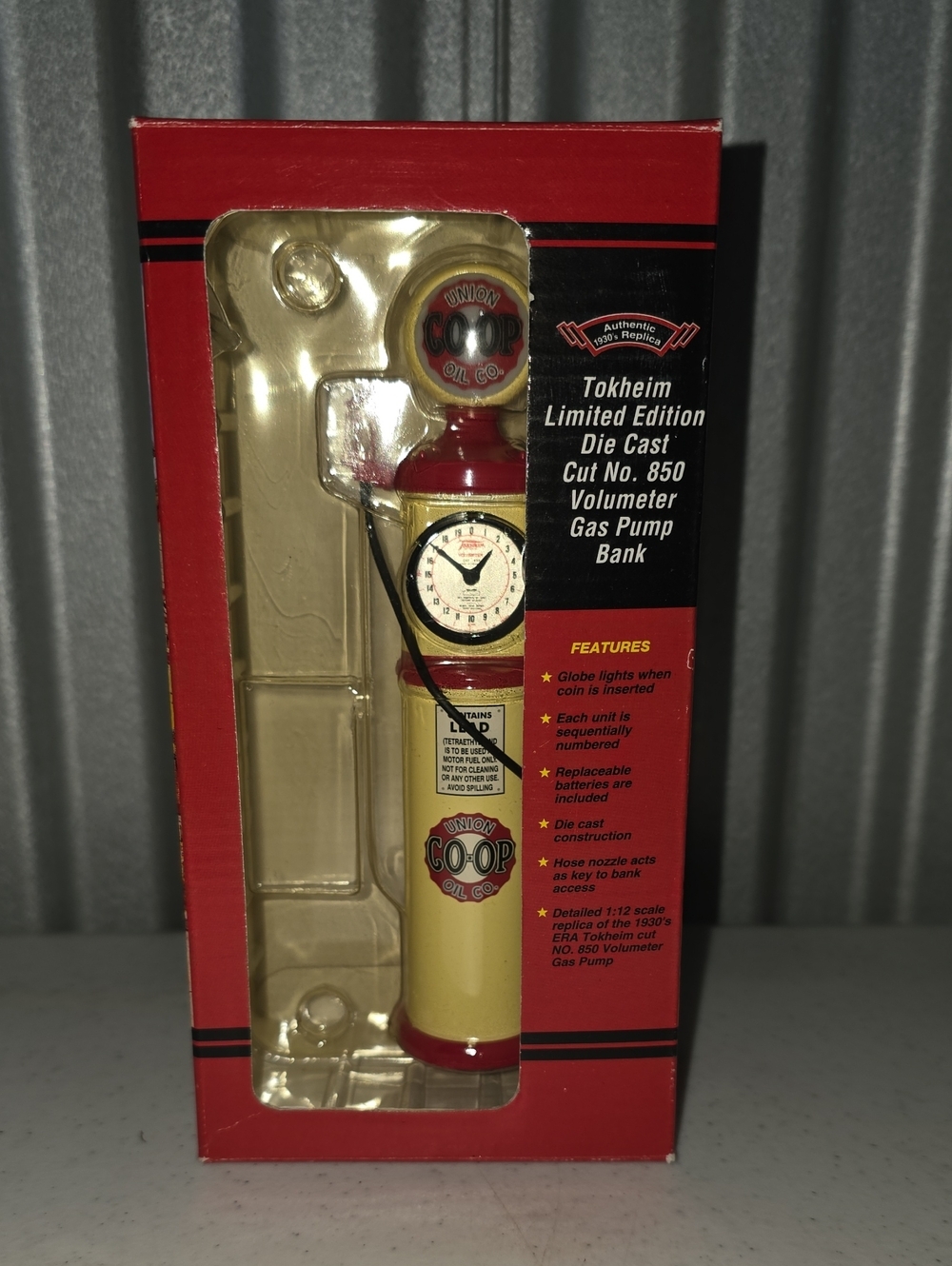 Tokheim Limited Edition Die Cast Cut No.850 Volumeter Gas Pump Bank